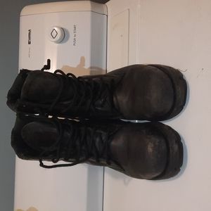 Vibram combat boots